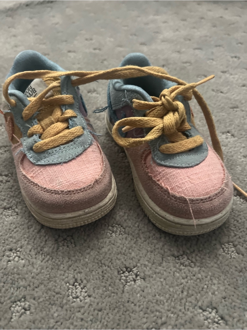 Nike Kids Pink and Light Blue Sneakers with Yellow Laces